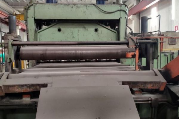 Cut to lenght line 1,500 x 4.0 mm
